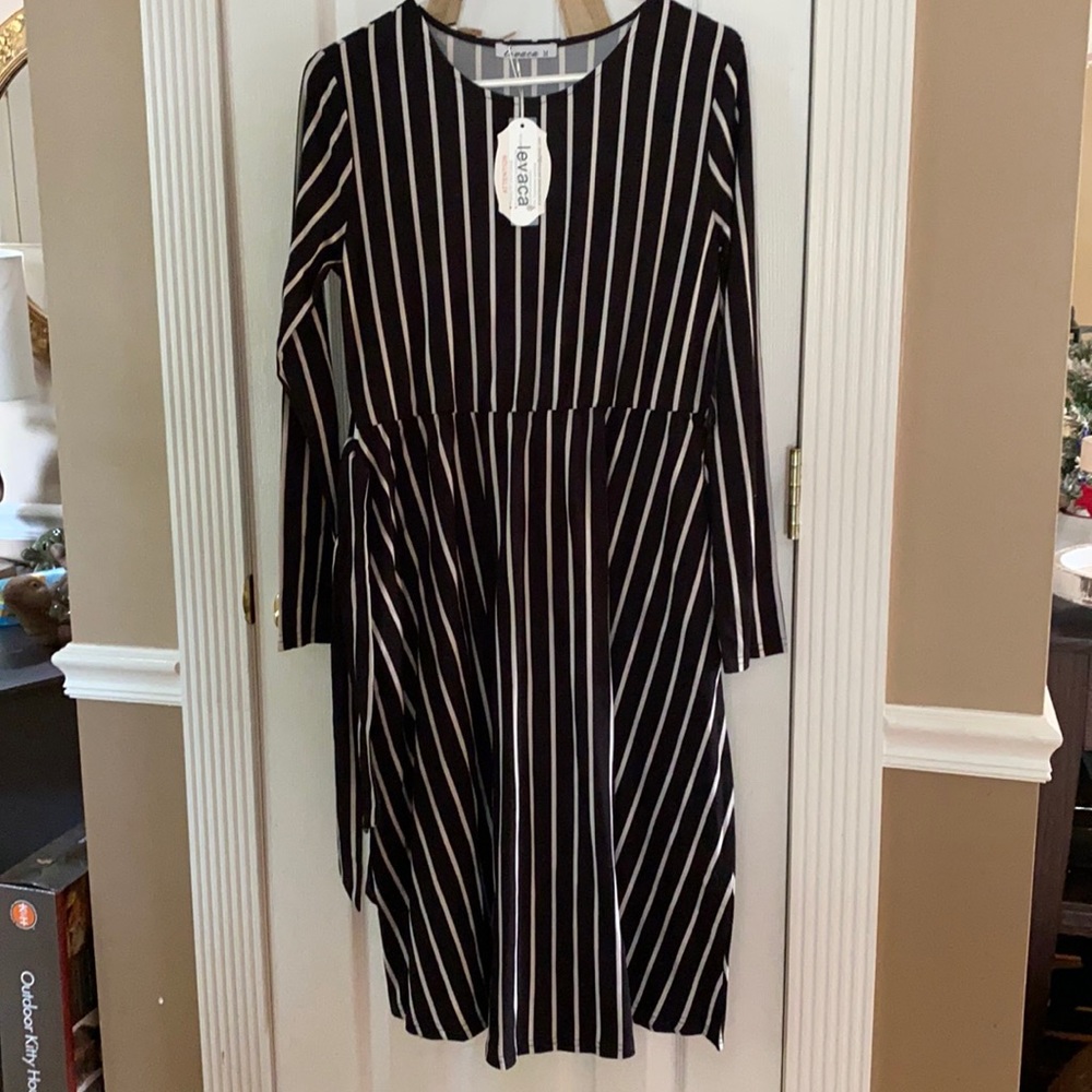 Levaca Dress